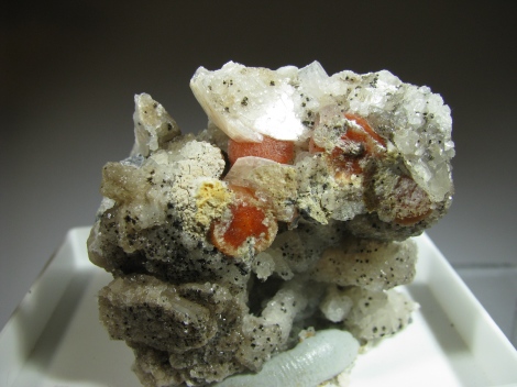 Ferrierite, Heulandite - Monastir, Sardinia, Italy